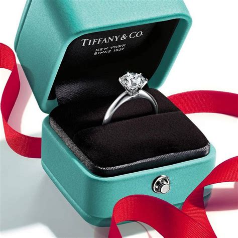 louis vuitton buying tiffany & co